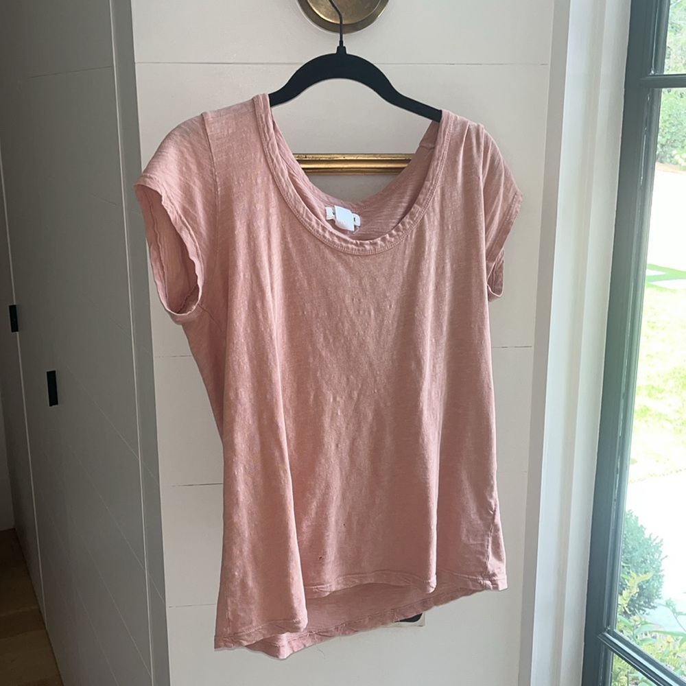 Velvet by graham and Spencer light orange t shirt